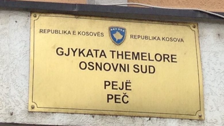 vrasja-e-26-vjecarit-ne-prizren,-gjykata-ua-cakton-nga-nje-muaj-paraburgim-dy-te-dyshuarve