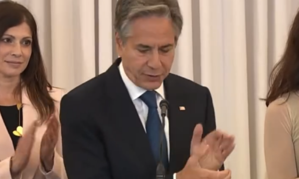 blinken-e-duartroket-presidenten-osmani-per-rolin-e-saj-ne-lansimin-e-forumit-per-grate,-paqen-e-sigurine