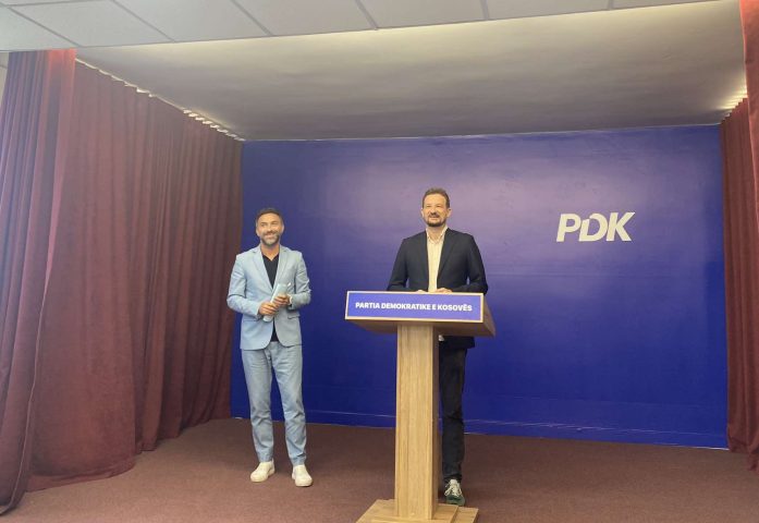 pdk:-qeveria-ia-humbi-kosoves-21-milione-euro-–-te-barabarta-me-42-mije-paga-mesatare-ne-kosove