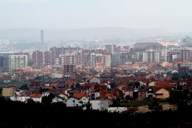 ne-prishtine-jane-88,530-banesa-dhe-shtepi-derisa-ne-fushe-kosove-27,707