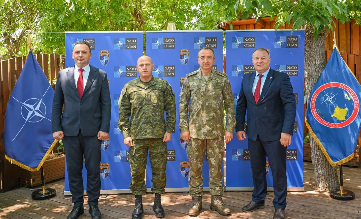 Ulutash takohet me përfaqësues të sigurisë të Kosovës, dakordohen për vazhdim të bashkëpunimit