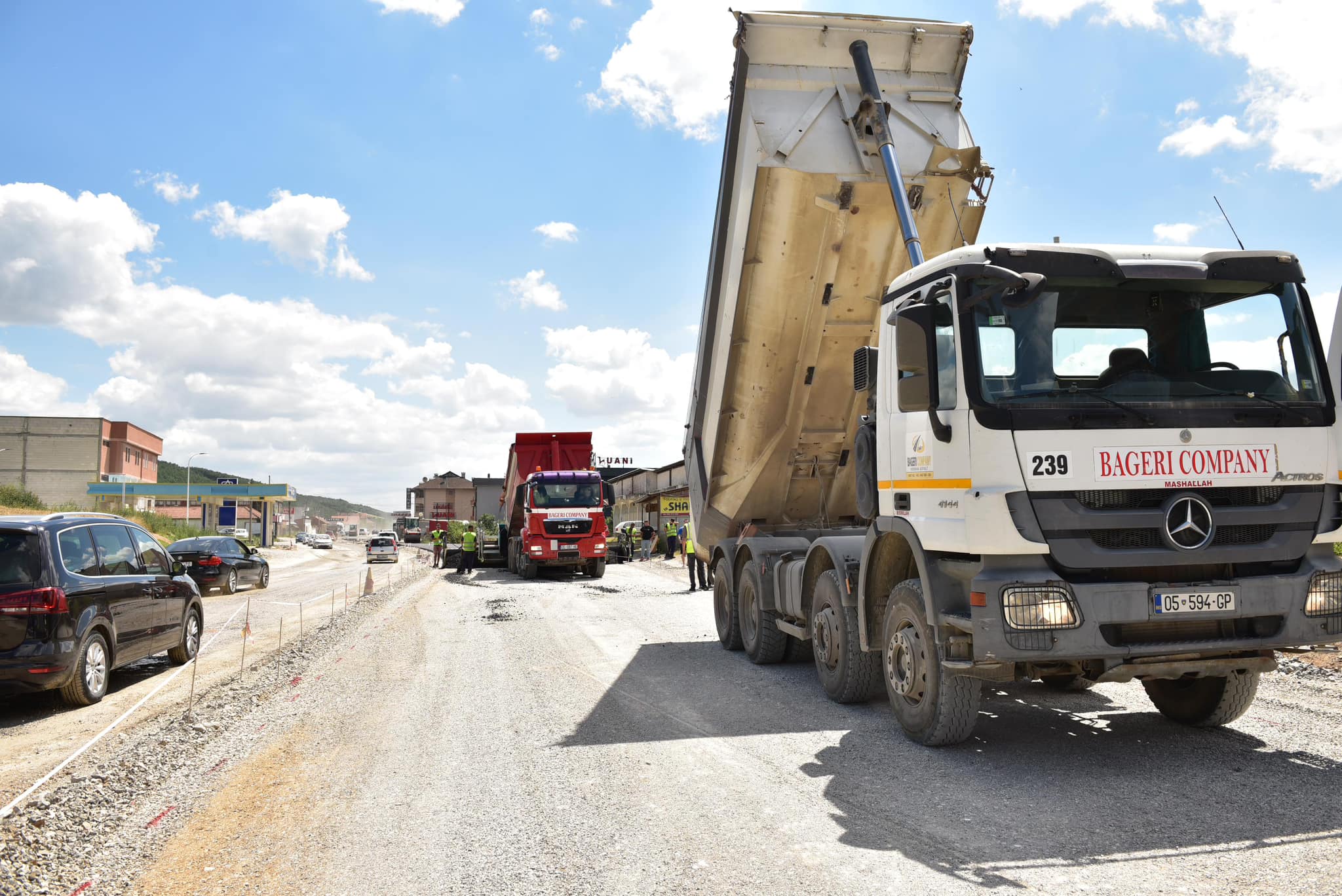 Ministria e Infrastrukturës shpërblen edhe me një tender kompaninë e shokut të Durmishit, vlera mbi 850 mijë euro