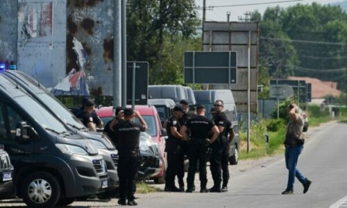ne-serbi-edhe-sot-po-vazhdojne-kerkimet-per-vrasesin-e-policit-serb