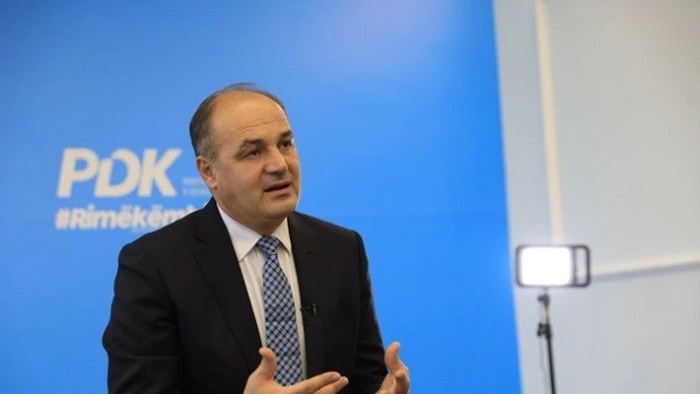 Scholz në Serbi, Hoxhaj: Fazë e re e ndërlikimit të marrëdhënies së Kosovës me partnerët evropianë