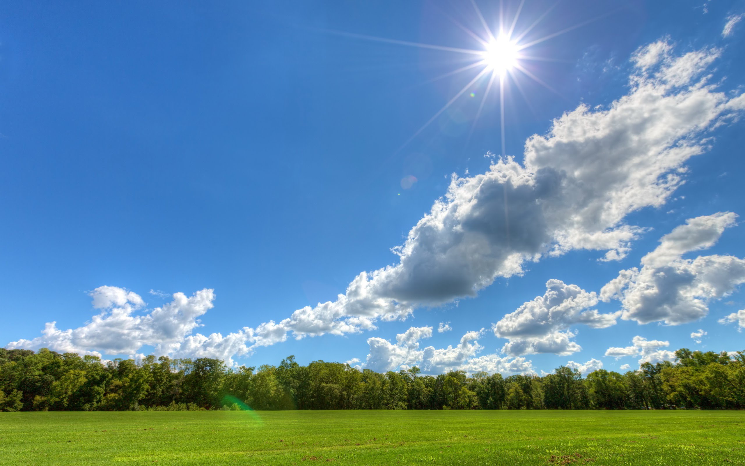 Moti sot me diell dhe vranësira të pakta, maksimalja 33 gradë Celsius