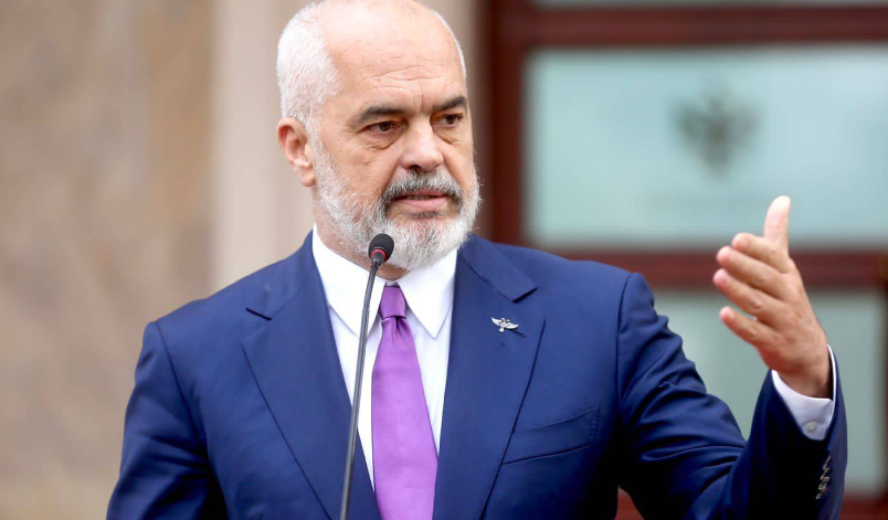 Edi Rama riformon Qeverinë