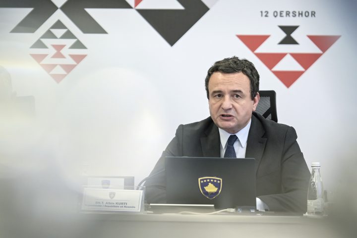 “zhberje-te-shtetit-e-percarje”,-kritikat-e-fundit-te-opozites-per-qeverine-kurti