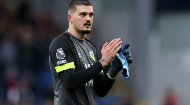 Ipswich arrin marrëveshje me Burnleyn për Aro Muric