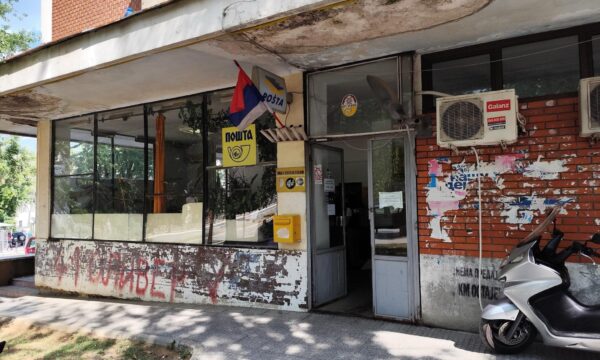 Serbët protestojnë nesër në Veri, Vuçiq propagandon se mblidhen edhe shqiptarët, demantohet nga Policia