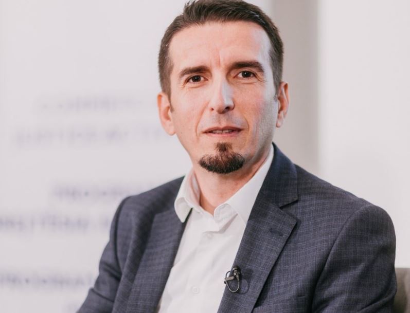 yll-zekaj-vazhdon-angazhimin-si-konsulent-juridik-i-agk-se