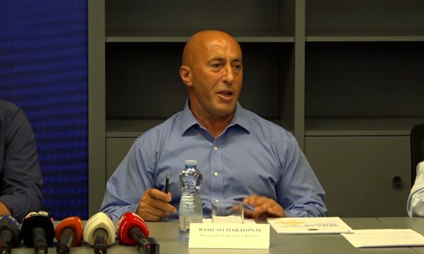 Haradinaj: Kurti e VV e vodhën popullin, e shpejtë do të jetë dita kur do të shihet se këta janë kriminelët më të mëdhenj