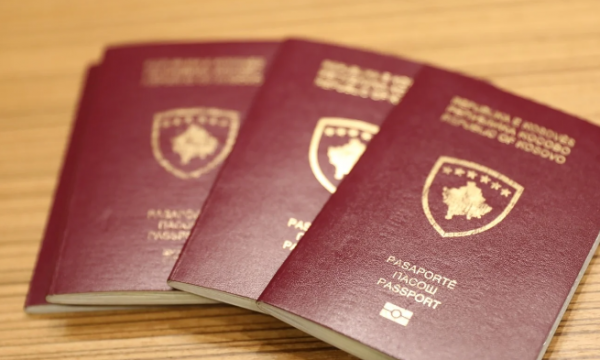 Liberalizimi i vizave, mbi 318 mijë qytetarë aplikuar për t’u pajisur me pasaporta