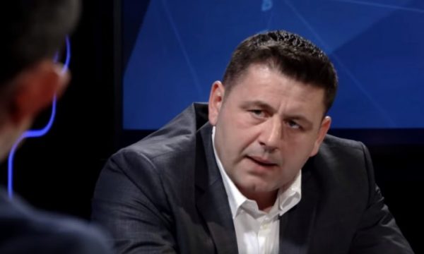 Berisha: Albini, Vjosa e Lumiri e kanë të përbashkët anti-UÇK’izmin, nëse s’bëhen bashkë do bëhet e zezë dita