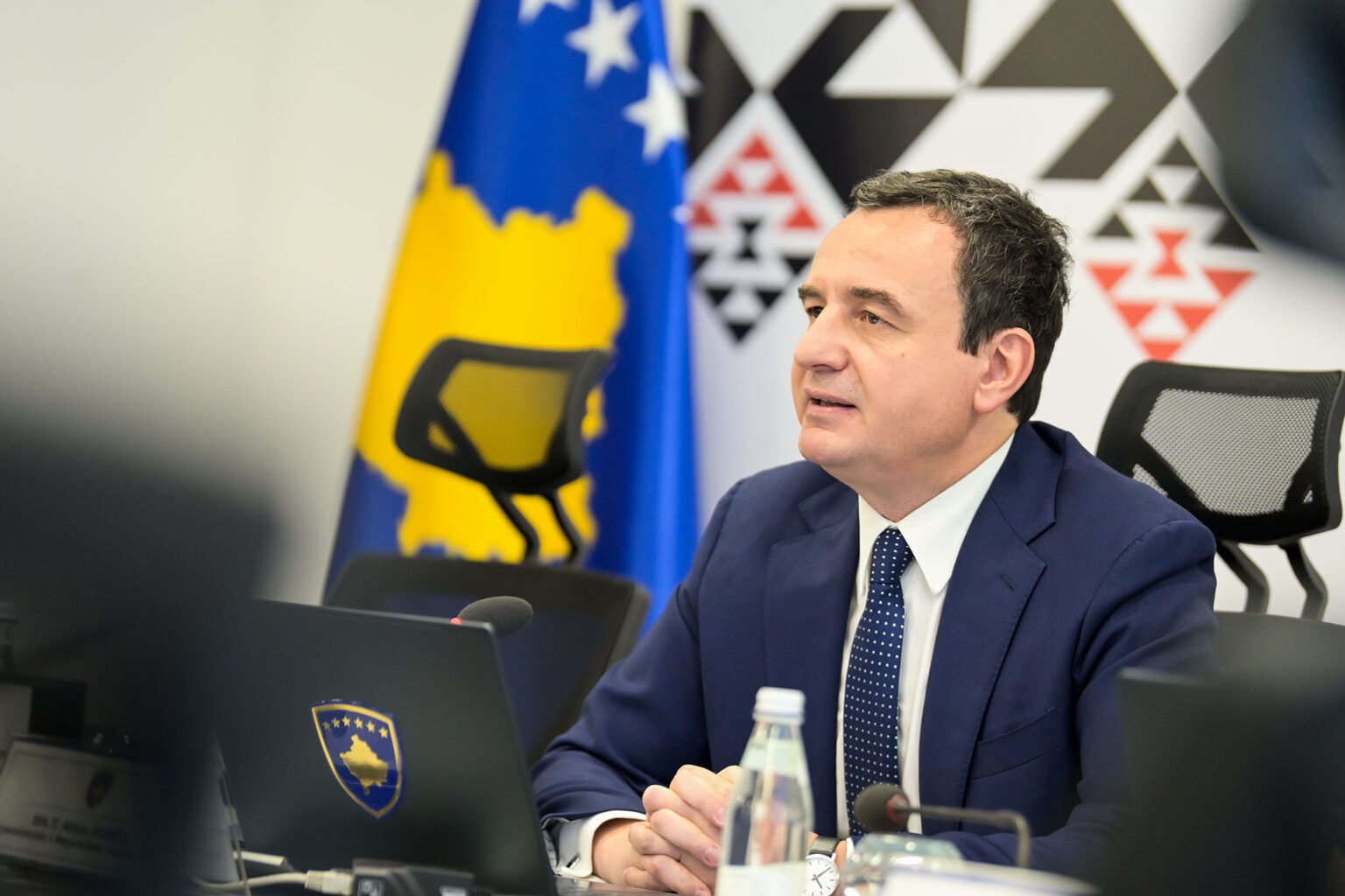 kurti-pjese-e-takimit-per-draft-metodologjine-e-institutit-per-krimet-e-kryera-gjate-luftes-ne-kosove
