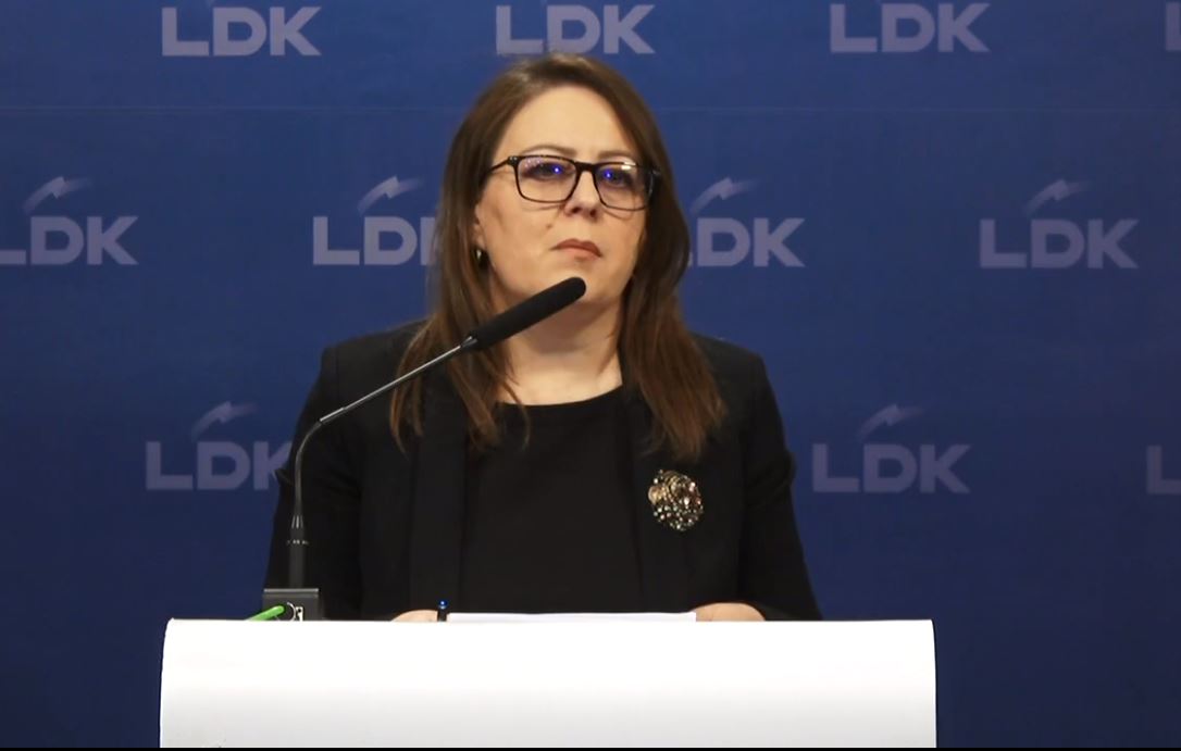 bajrami-i-kunderpergjigjet-shpejt-muratit:-tabela-qe-e-ke-perdore-te-demanton,-mjaft-manipulove