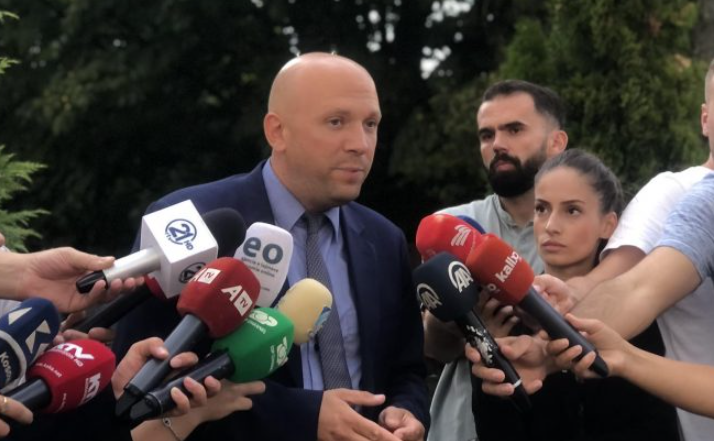 Sarrazin thotë se po e lë Kosovën i shqetësuar: Nuk e kemi arritur qëllimin për bashkëpunim rajonal