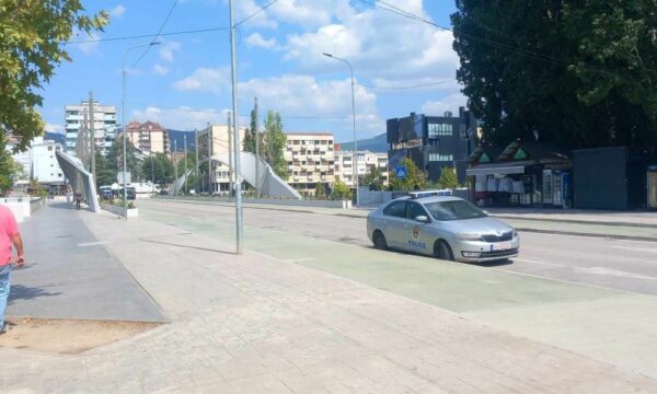 Përfundojnë “stërvitjet”, pas disa orësh largohen karabinierët nga Ura e Ibrit