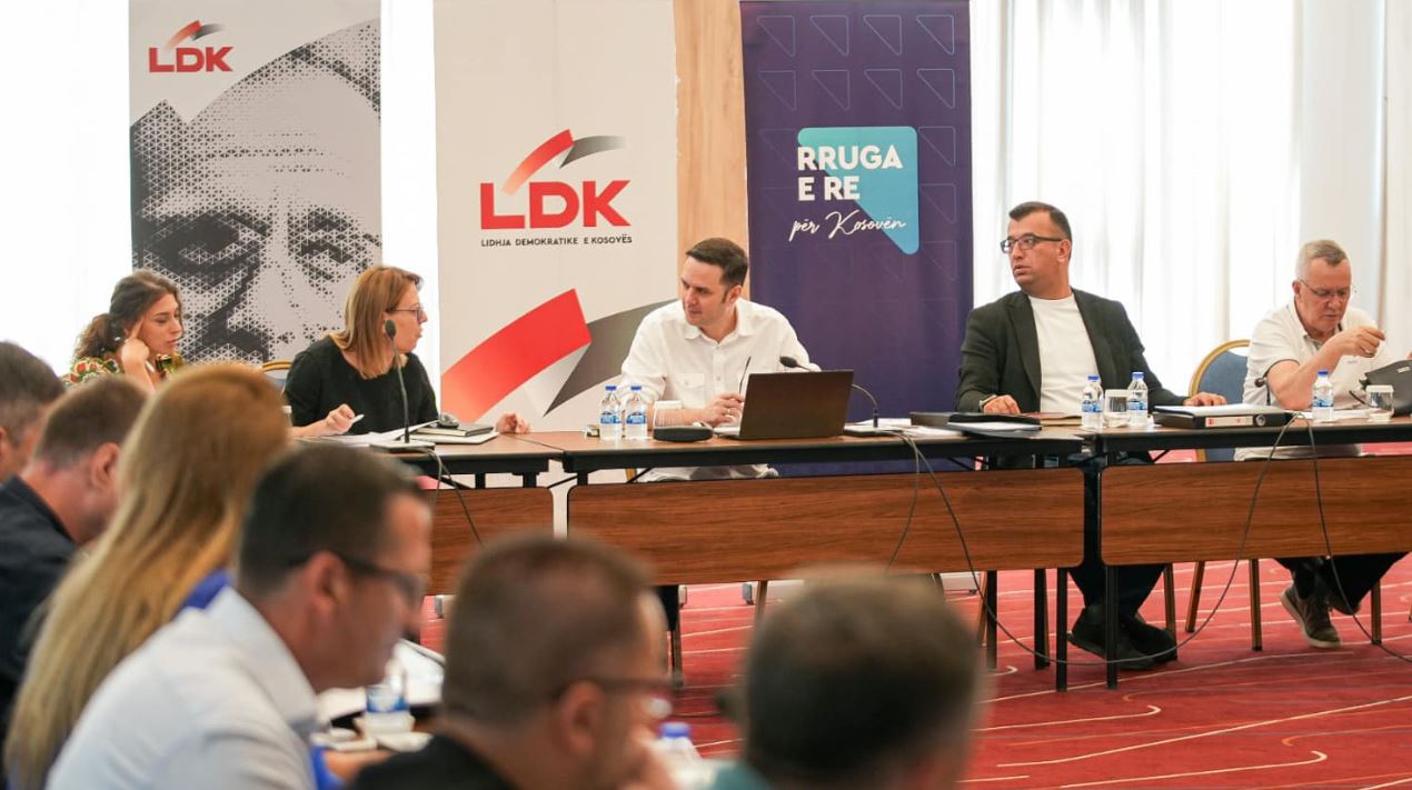 LDK-ja me punëtori dy ditore, përgatitje për zgjedhjet e 9 shkurtit