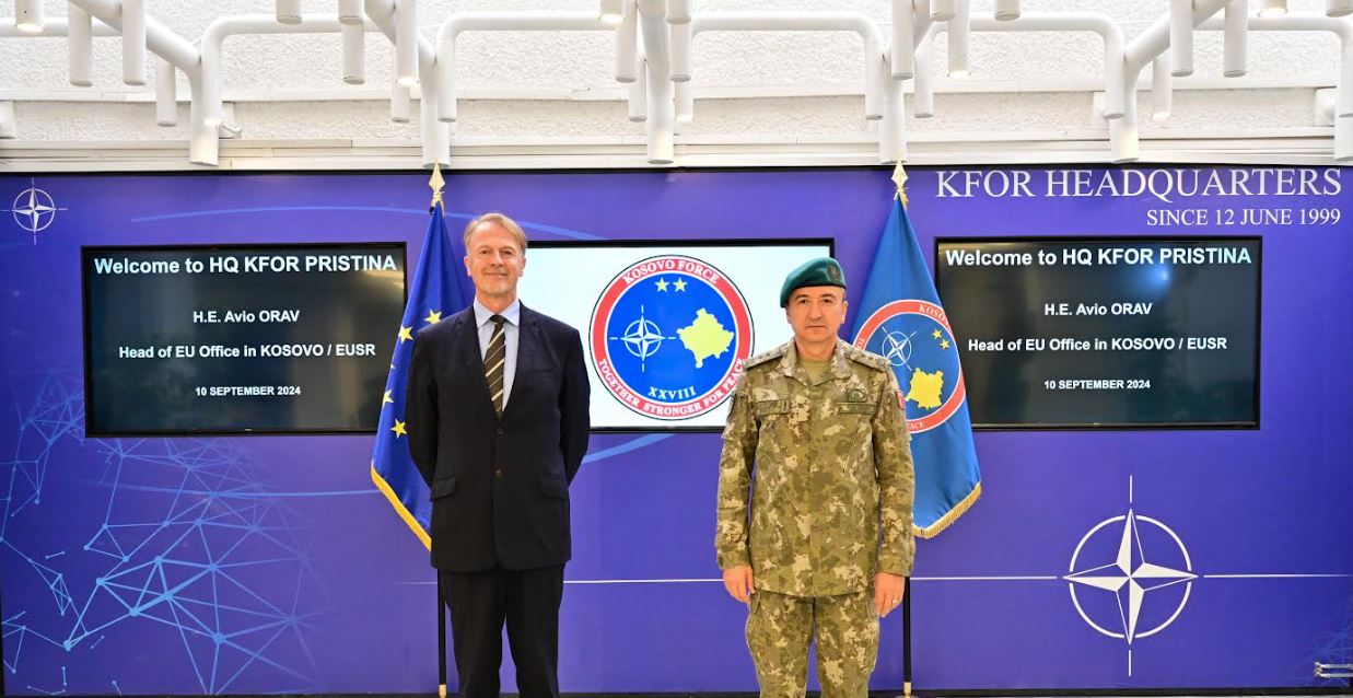 Takimi mes Ulutash dhe Orav: Bashkëpunimi NATO-BE, kyç për sigurinë e qëndrueshme në mbarë Kosovën