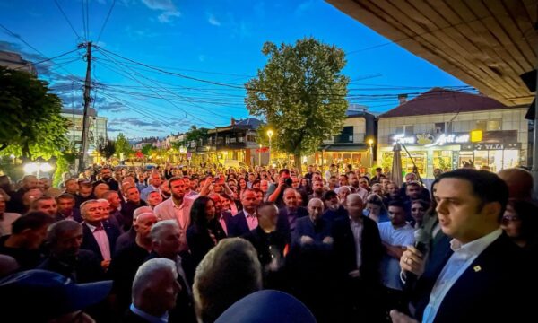 LDK hap zyrat e reja në Viti, Abdixhiku: Jemi gati dhe jemi një, na pret fushatë e bukur