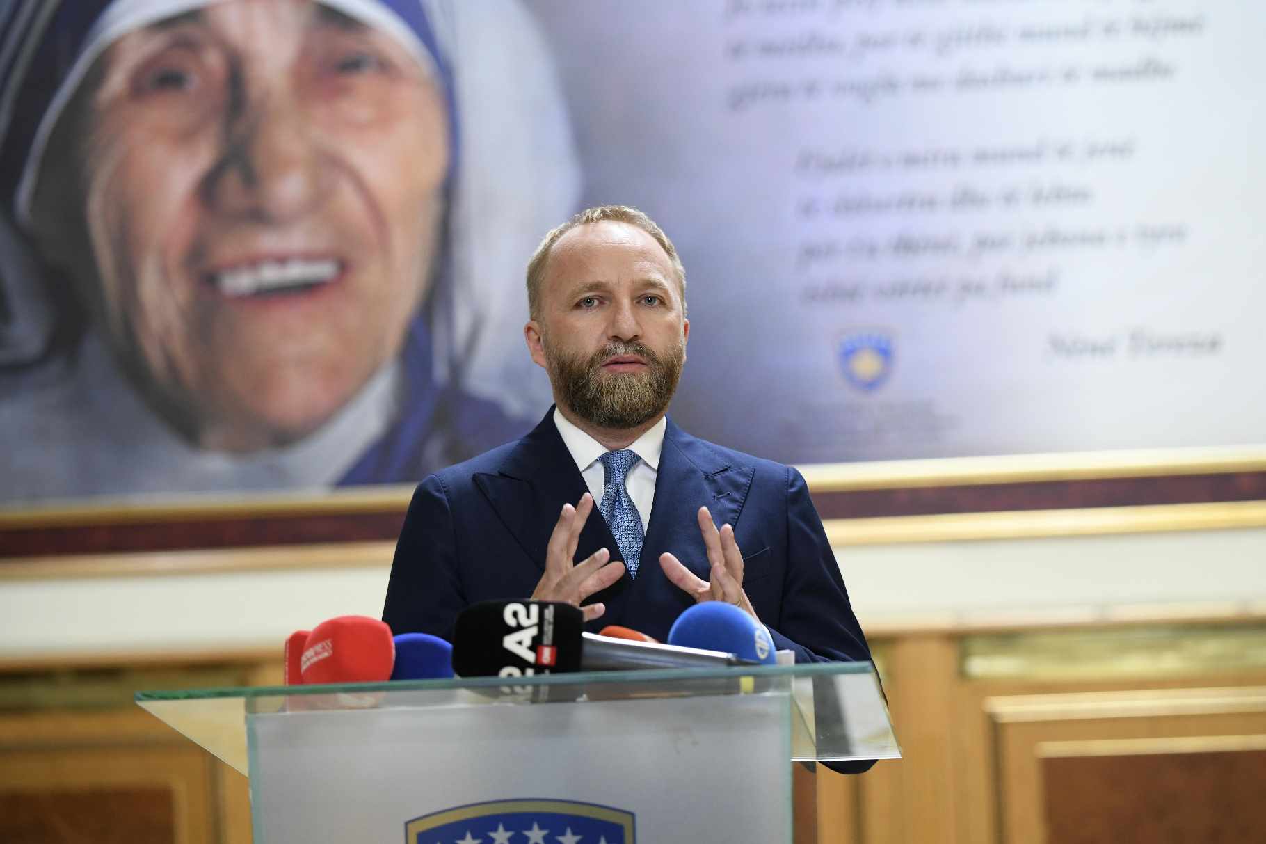 tahiri:-ne-si-pdk-angazhohemi-te-mos-thellohen-sanksionet-ndaj-kosoves