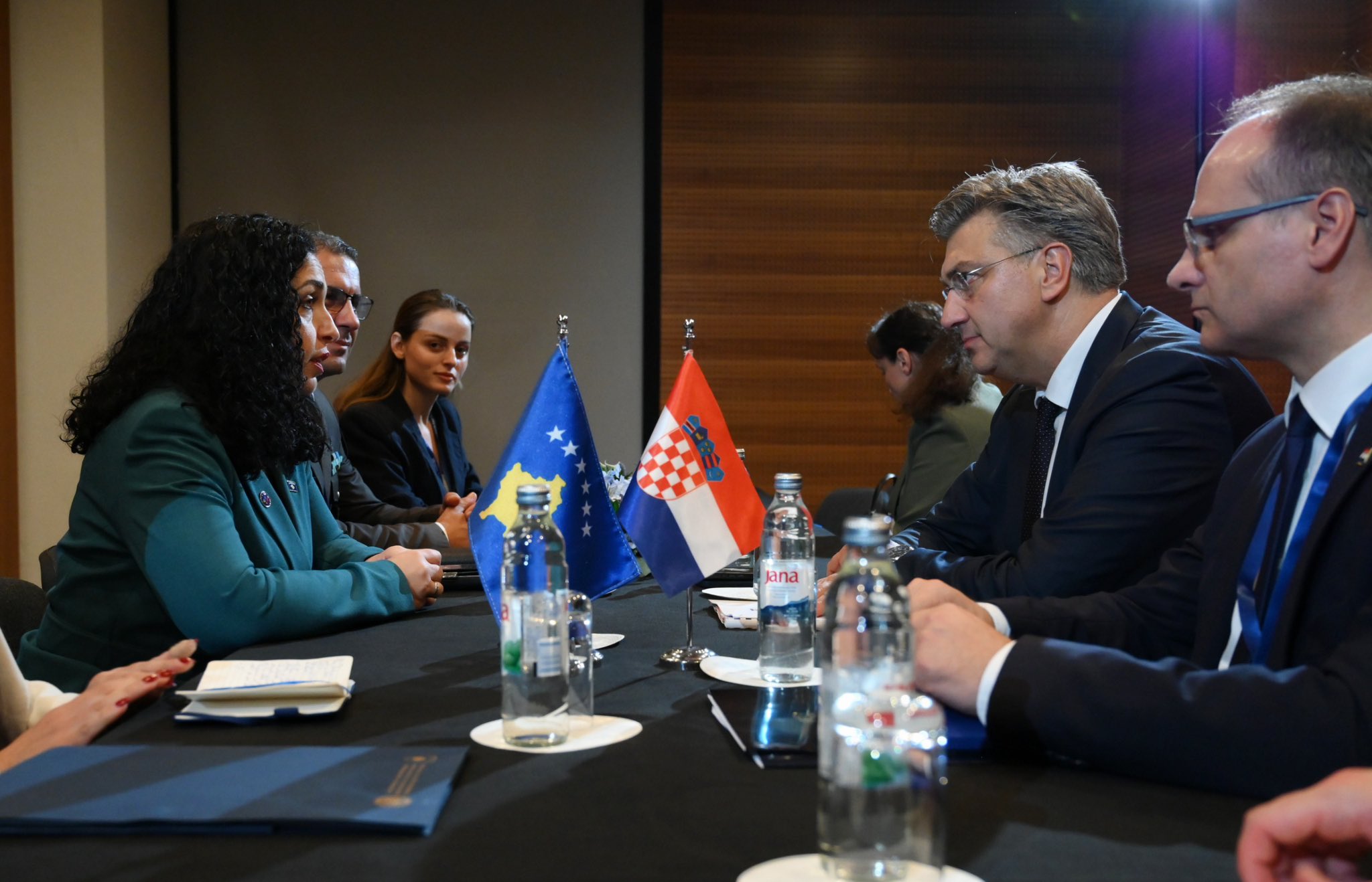 osmani-ne-takim-dypalesh-me-plenkoviqin-e-homologen-sllovene