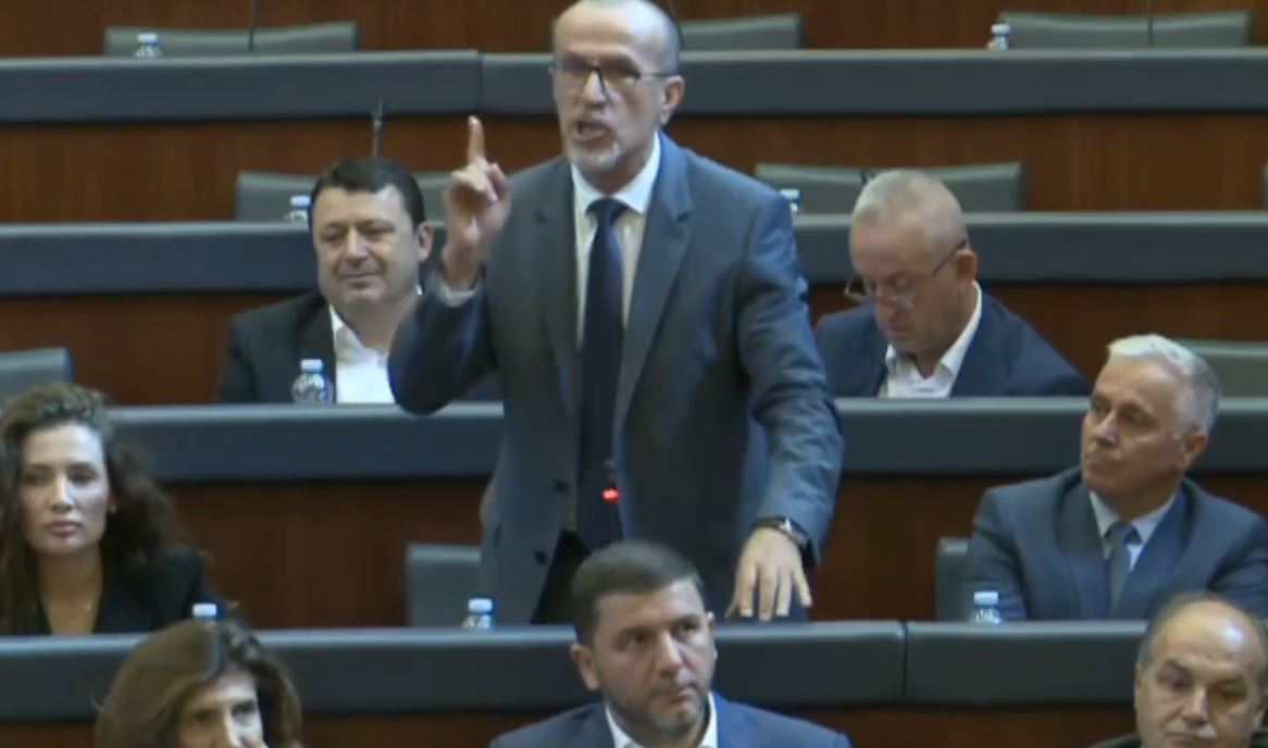 Haxhiu i thotë Kusari-Lilës: Je bashkëpunëtore në kri’m e Milan Radojiçiqit