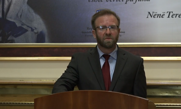 haki-abazi:-sot-ne-seance-po-mungojne-dy-parti,-lista-serbe-dhe-vetevendosje