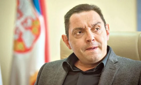 Vulin: Serbia nuk do ta përmbushë kurrë pritjen e BE-së, njohjen e Kosovës