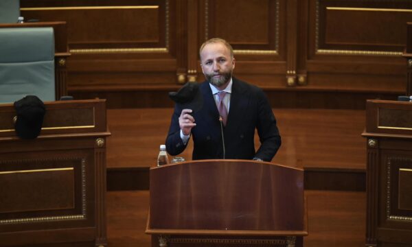 mos-transmetimi-i-debatit-parlamentar-ne-rtk-1,-pdk-therret-konference-per-media