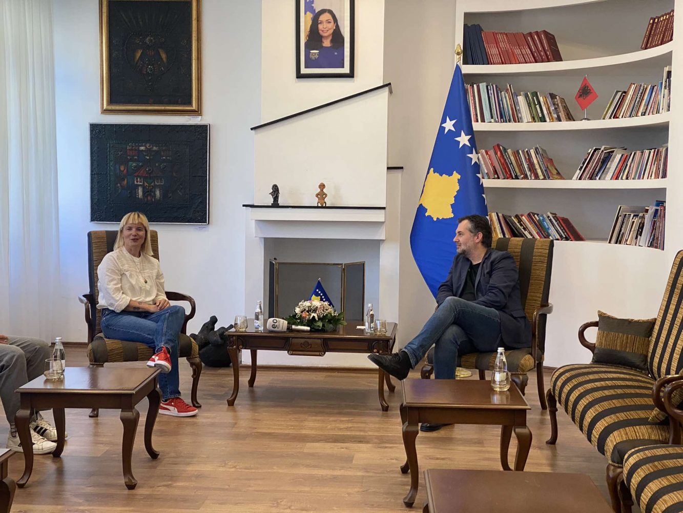 ministri-ceku-e-pret-ne-takim-uta-ibrahimin,-ajo-synon-ngjitjen-e-14-majave-te-himalajave