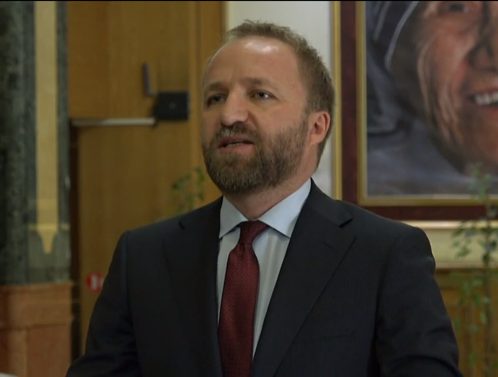tahiri-per-marreveshjet-nderkombetare:-pa-u-shkarkuar-kusari-lila,-nuk-i-votojme