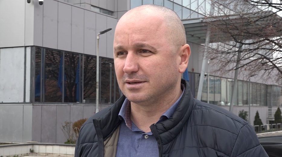 ukaj-per-heqjen-e-vizave:-vendim-i-drejte-i-qeverise
