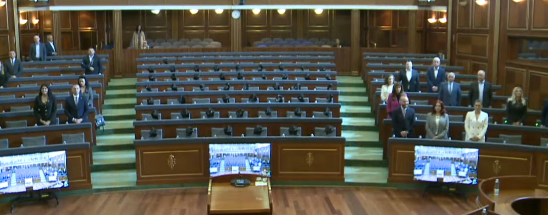 pozita-shkel-kushtetuten-me-mospjesemarrje-ne-seanca