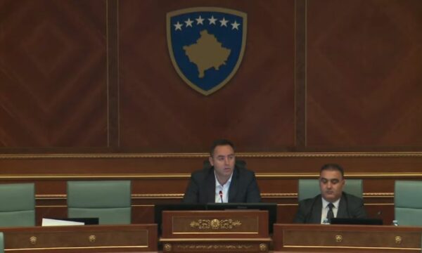 vv-mungon-prape,-konjufca-e-drejton-seancen-e-jashtezakonshme
