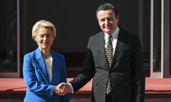 Kurti i kërkon presidentes Von Der Leyen heqjen e menjëhershme të masave të BE-së