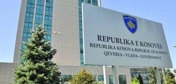 ministria-e-drejtesise:-per-here-te-pare-secila-komune-do-te-kete-se-paku-nga-nje-noter