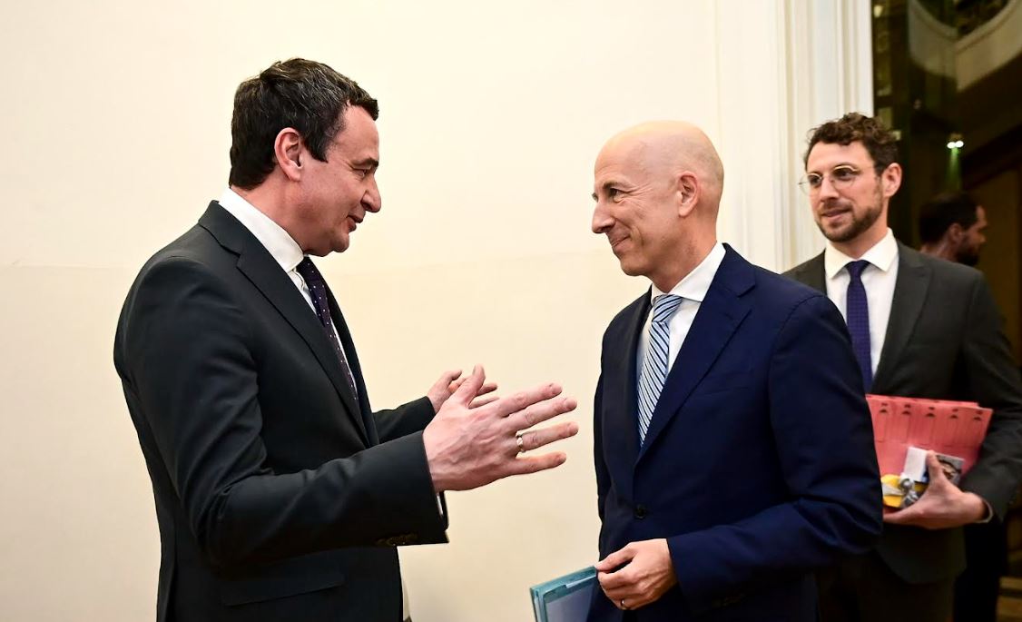 kurti-takohet-me-kocher,-flasin-per-rrugen-e-anetaresimit-te-kosoves-ne-bashkimin-evropian