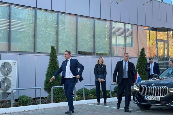 kurti-sot-e-pret-ne-takim-xavier-bettel