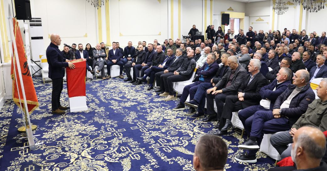 haradinaj-u-premton-veteraneve-krijimin-e-ministrise-per-uck-ne