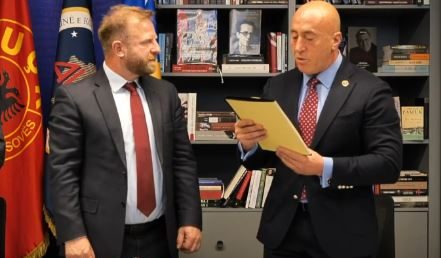 abazi-zyrtarisht-ne-aak:-idene-e-skenderbeut-per-bashkim-e-kam-gjetur-ketu