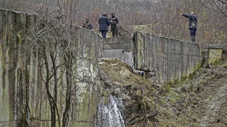 nderprerja-e-ujit-te-pijshem,-kru-“mitrovica”-leshon-nje-njoftim-te-ri
