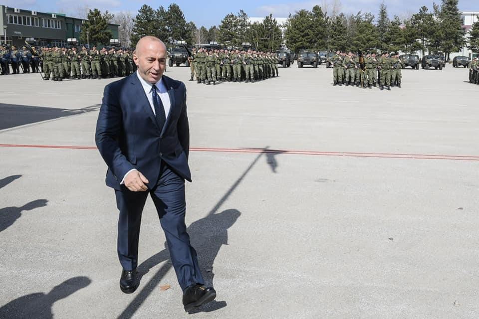 haradinaj-uron-kosoven-ne-6-vjetorin-e-formimit-te-ushtrise