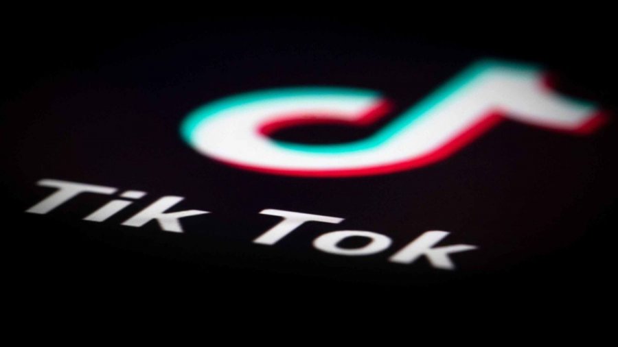 sfidat-e-rrezikshme-per-femije,-policia-apel-per-kujdes-ne-perdorimin-e-tiktok-ut