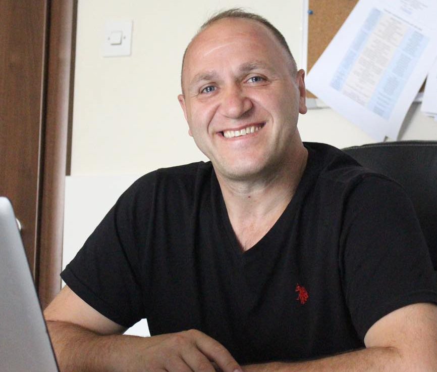 arrestimet-ne-federaten-e-karates-ne-kosove-–-ne-pranga-per-mashtrim-edhe-sekretari/emri