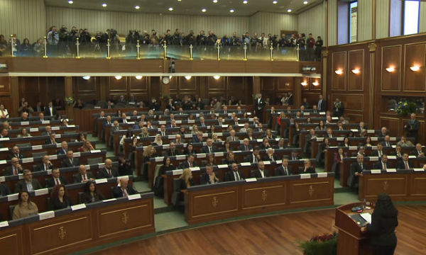 osmani:-kosova-dhe-shqiperia,-jane-dy-pjese-te-pandashme-te-nje-kombi-te-madh