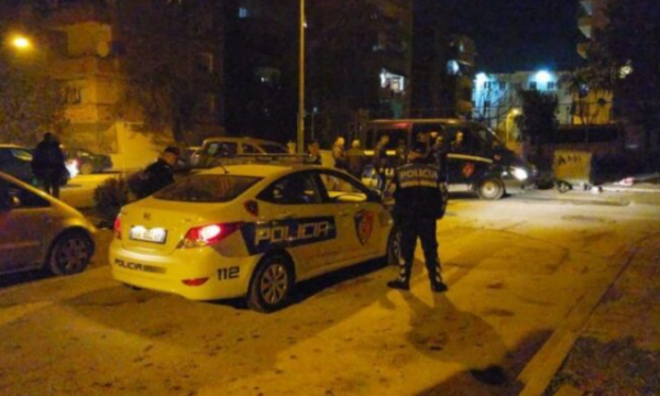 te-shtenat-me-arme-zjarri-ne-durres,-policia-jep-detajet