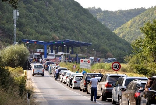 vazhdojne-kolonat-per-te-dale-nga-kosova,-keto-jane-te-dhenat-e-fundit