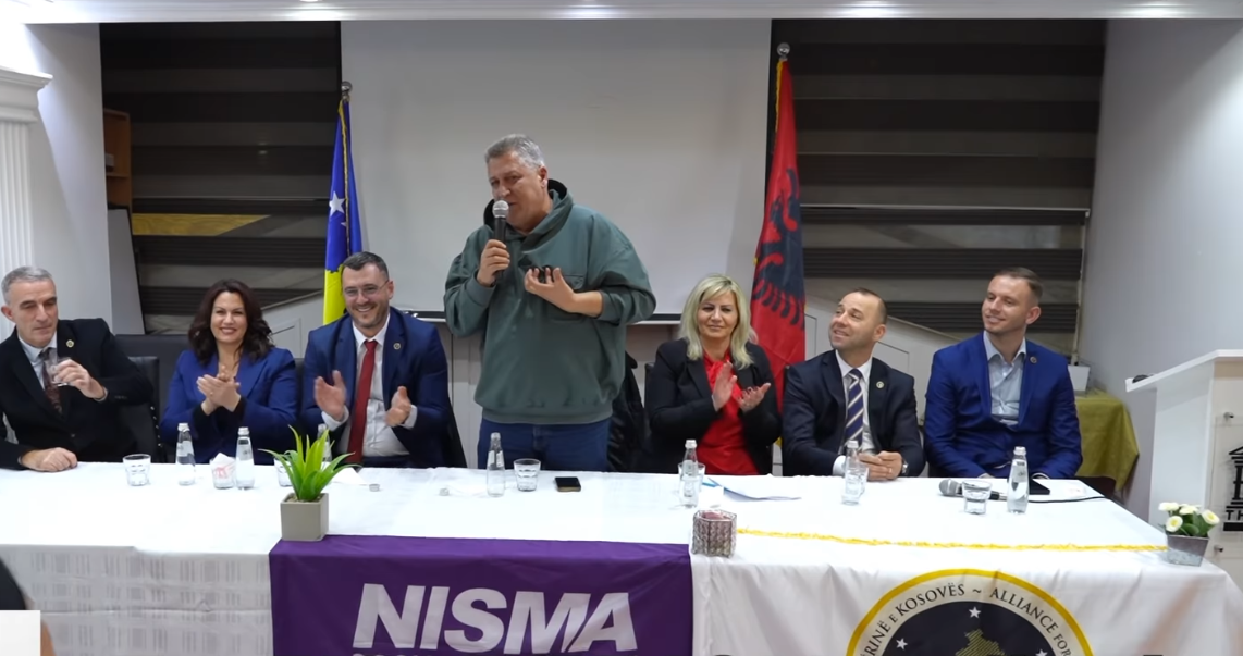 berisha-nga-aak-nisma-bene-thirrje-te-rinjeve:-mbani-frymen-e-atyre-qe-luftuan-dhe-e-ndihmuan-kete-vend-te-jete-i-lire