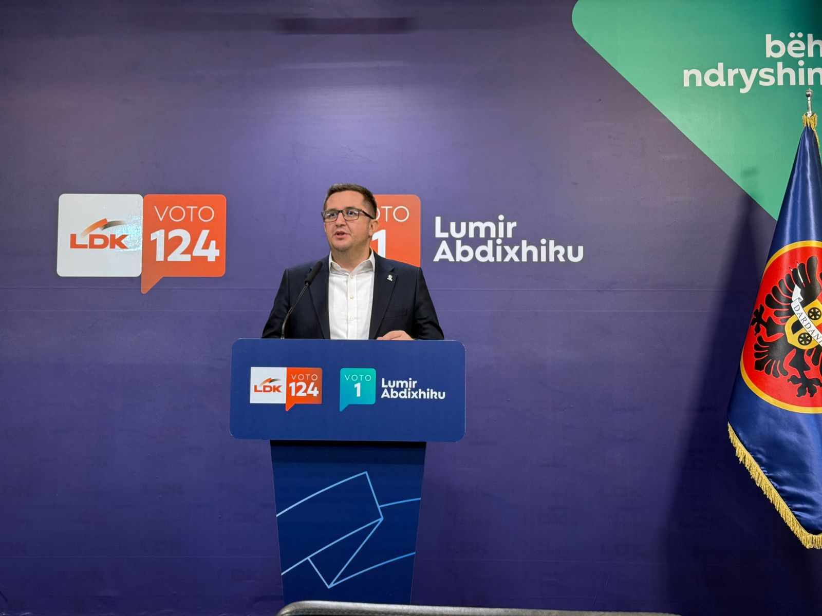 mustafa:-lideri-dhe-ministrat-e-partise-ne-pushtet-jane-zhdukur-–-s’kane-guxim-te-na-debatojne